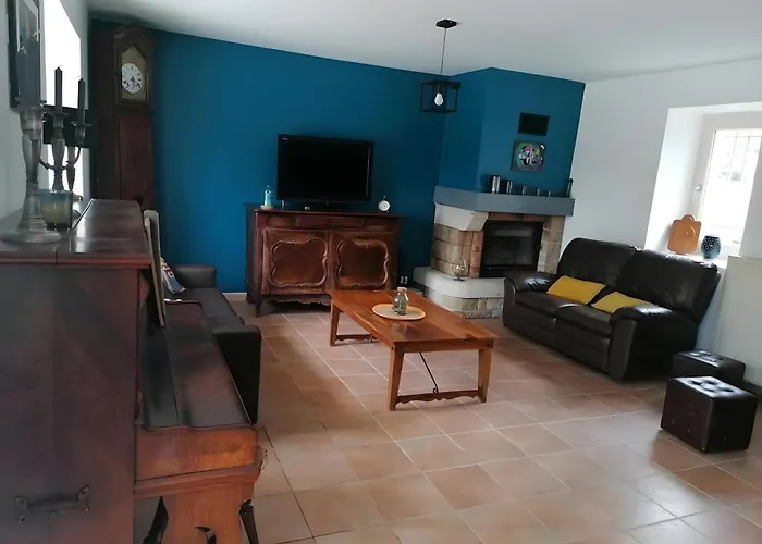 Dom wakacyjny Les Racines De Lili Cieurac