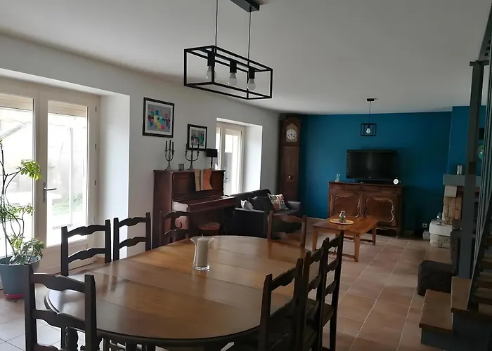 Holiday home Les Racines De Lili Cieurac